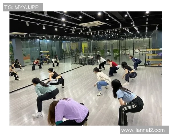 成都街舞队个人能力提升之路热议街舞文化的变革与发展