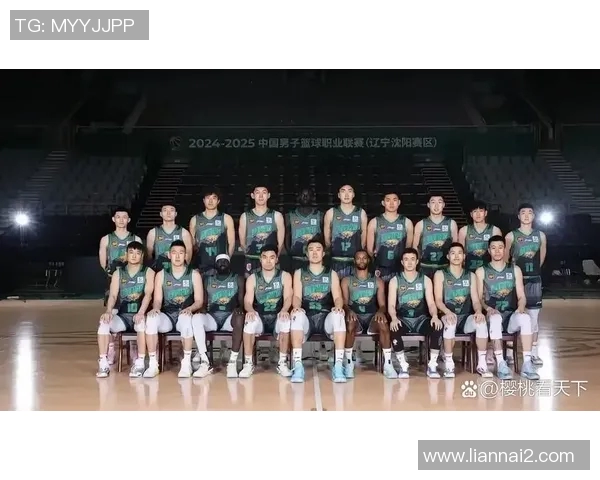 辽宁男篮大获全胜,状态正佳搏击季后赛舞台 辽宁男篮大获全胜,状态正佳搏击季后赛舞台